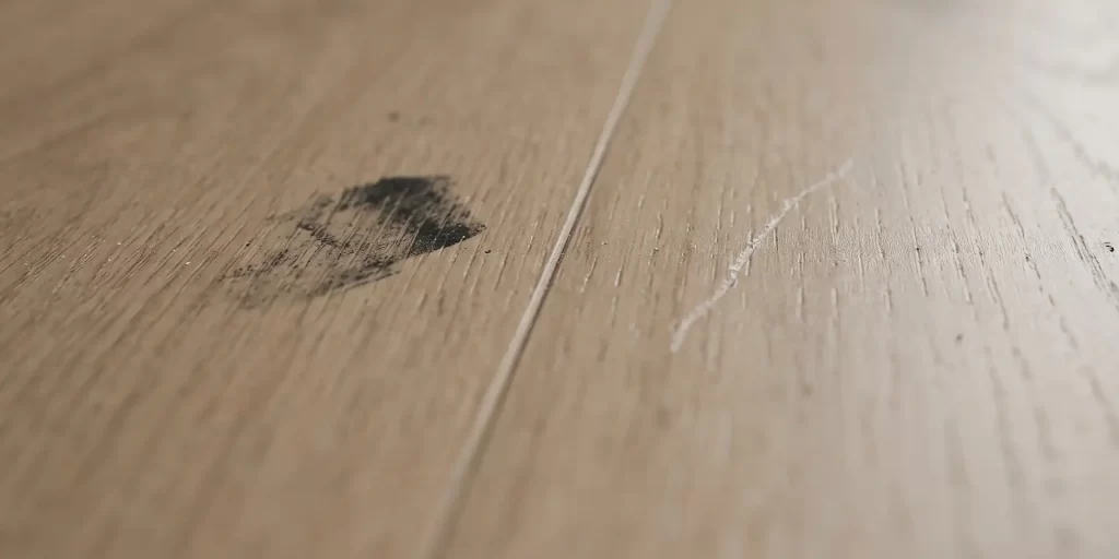 how to remove scuff marks from laminate flooring 